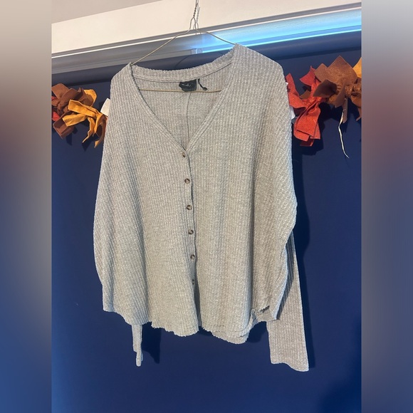 OUT FROM UNDER oversized button up tunic S - Picture 1 of 5